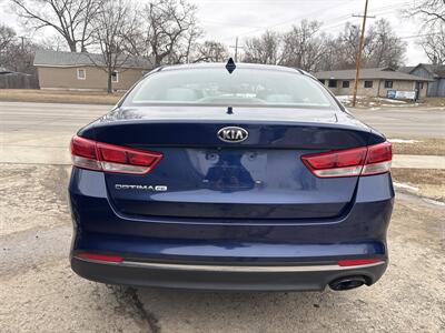 2016 Kia Optima LX   - Photo 3 - Topeka, KS 66608