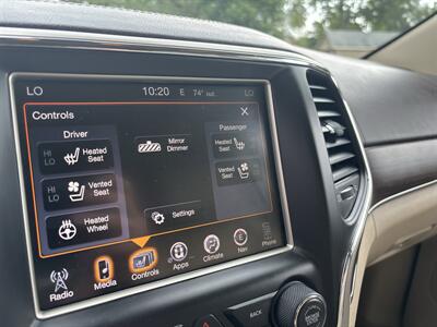 2014 Jeep Grand Cherokee Overland - Photo 16 - Topeka, KS 66608