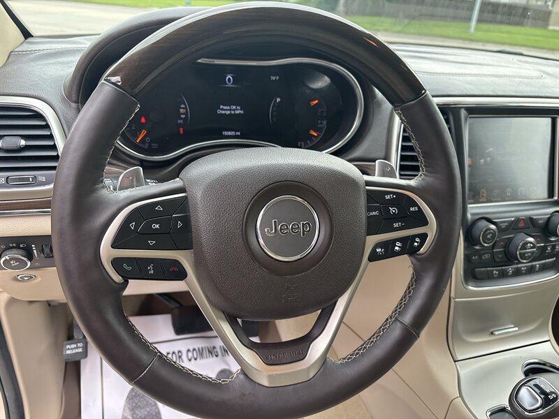 2014 Jeep Grand Cherokee Overland   - Photo 14 - Topeka, KS 66608