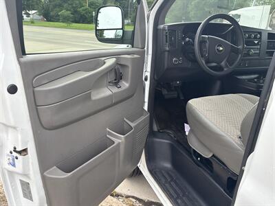 2009 Chevrolet Express LS 3500 - Photo 11 - Topeka, KS 66608