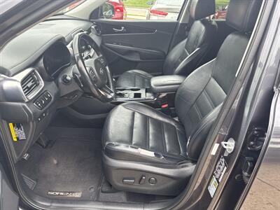 2017 Kia Sorento EX   - Photo 15 - Topeka, KS 66608