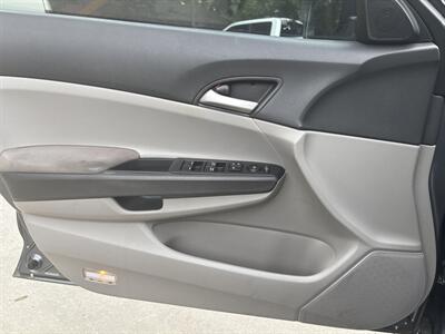 2010 Honda Accord LX-P   - Photo 13 - Topeka, KS 66608