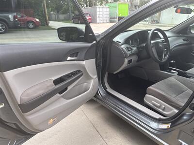 2010 Honda Accord LX-P   - Photo 12 - Topeka, KS 66608