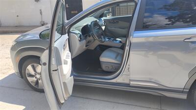 2019 Hyundai KONA Electric Limited   - Photo 12 - Topeka, KS 66608