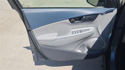 2019 Hyundai KONA Electric Limited   - Photo 13 - Topeka, KS 66608