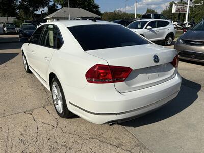 2015 Volkswagen Passat 2.0L TDI SEL Premium   - Photo 8 - Topeka, KS 66608