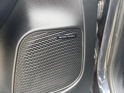 2020 Chrysler Pacifica Touring L Plus - Photo 13 - Topeka, KS 66608