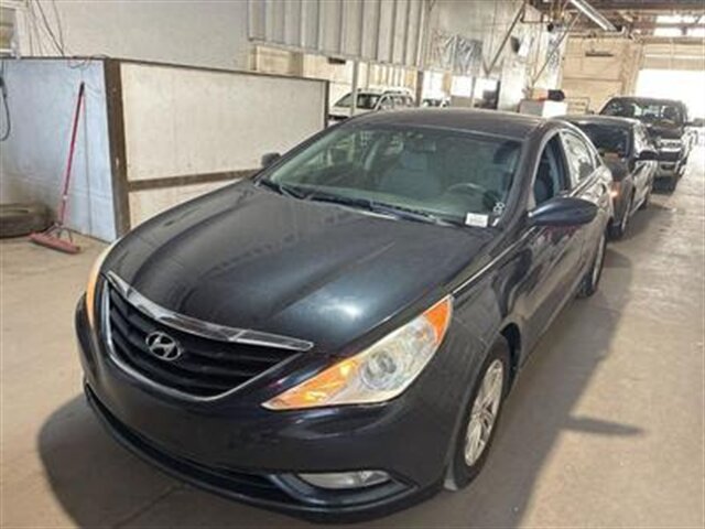 2013 Hyundai SONATA GLS   - Photo 1 - Topeka, KS 66608