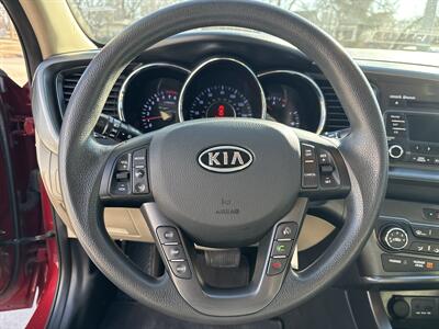 2012 Kia Optima LX   - Photo 16 - Topeka, KS 66608
