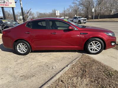 2012 Kia Optima LX   - Photo 2 - Topeka, KS 66608