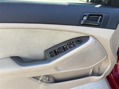 2012 Kia Optima LX   - Photo 12 - Topeka, KS 66608