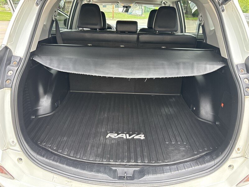 2017 Toyota RAV4 Limited - Photo 25 - Topeka, KS 66608