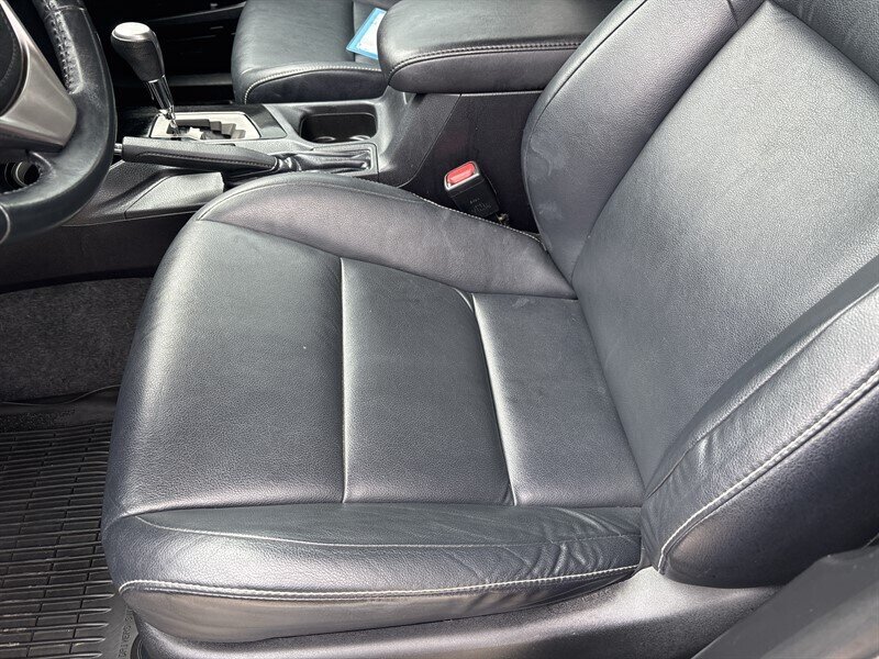 2017 Toyota RAV4 Limited - Photo 15 - Topeka, KS 66608
