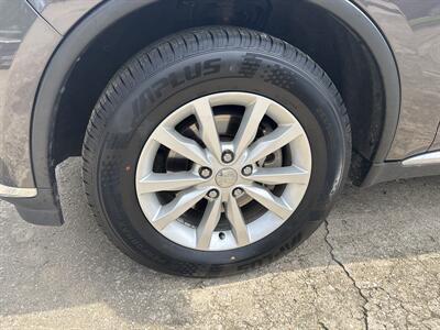 2015 Dodge Durango SXT   - Photo 8 - Topeka, KS 66608