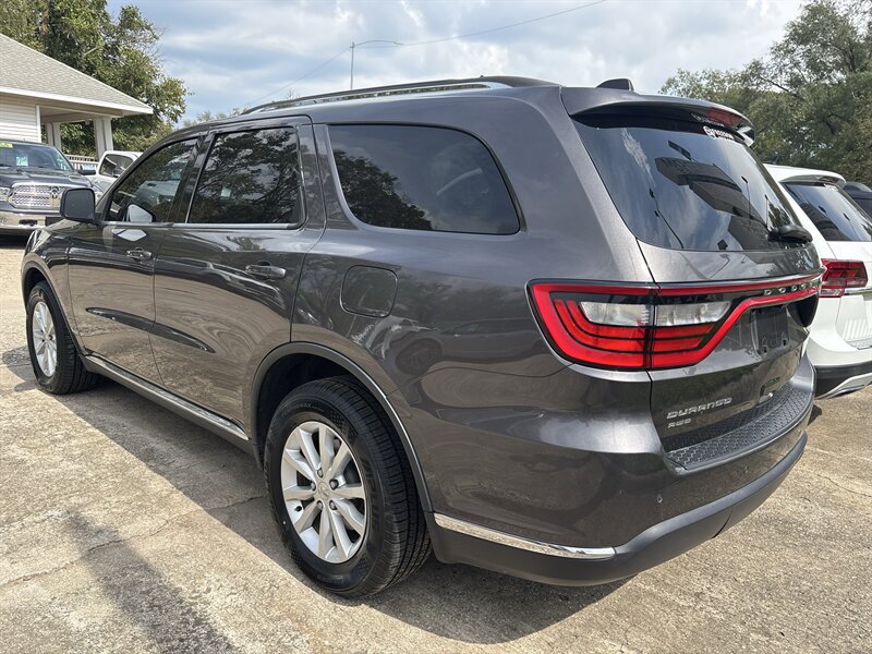 2015 Dodge Durango SXT   - Photo 3 - Topeka, KS 66608