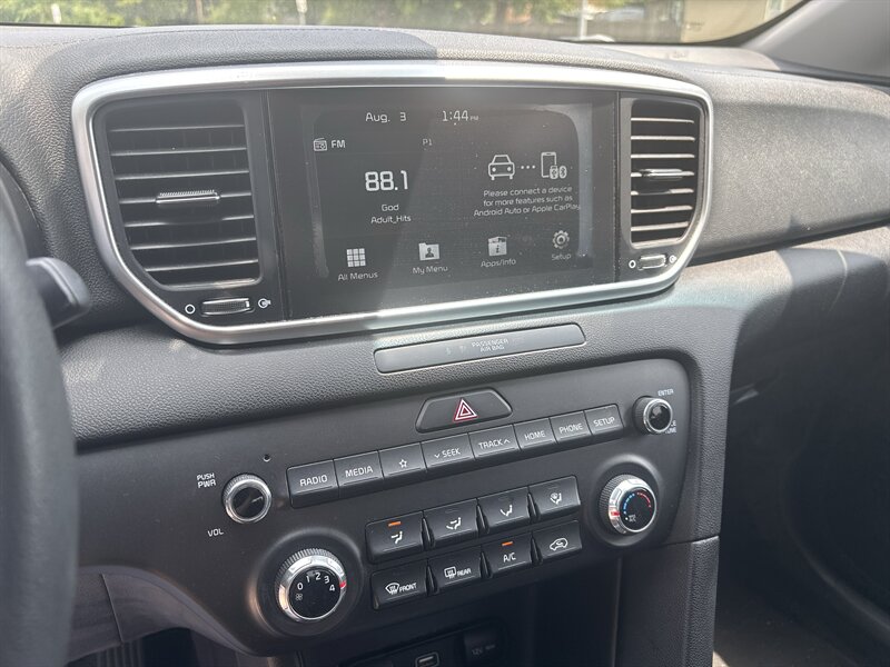 2021 Kia Sportage LX   - Photo 14 - Topeka, KS 66608