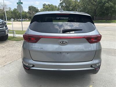 2021 Kia Sportage LX - Photo 4 - Topeka, KS 66608