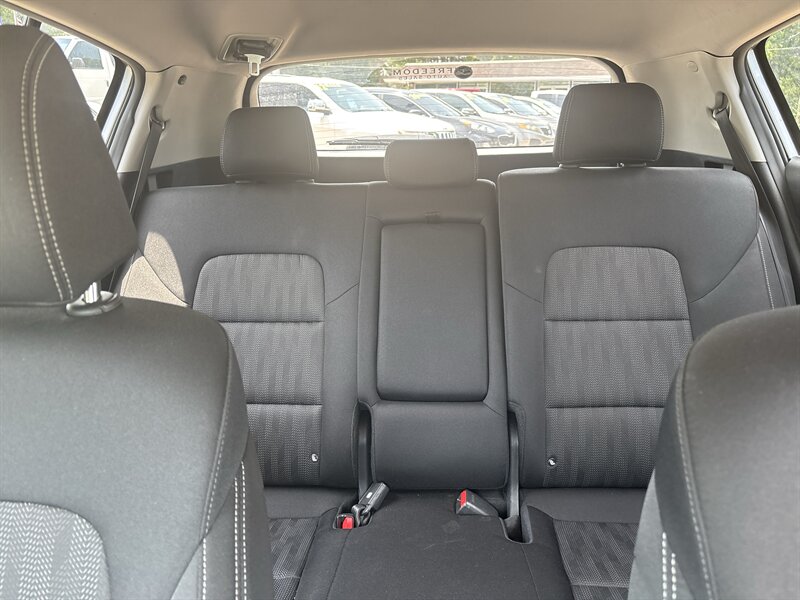 2021 Kia Sportage LX   - Photo 13 - Topeka, KS 66608
