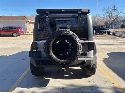 2017 Jeep Wrangler Rubicon   - Photo 6 - Topeka, KS 66608