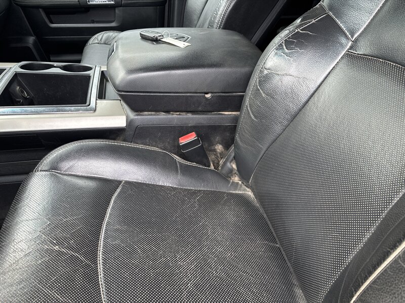 2014 RAM 3500 Laramie - Photo 12 - Topeka, KS 66608