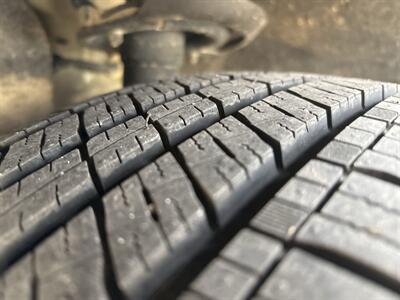 2018 Chrysler Pacifica Touring L   - Photo 9 - Topeka, KS 66608