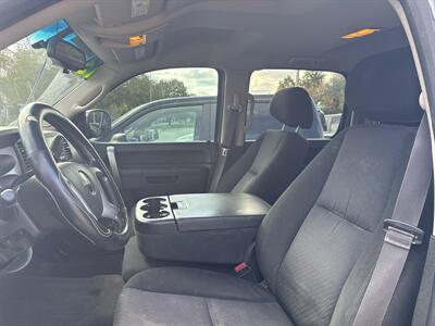 2013 GMC Sierra 1500 SLE   - Photo 8 - Topeka, KS 66608