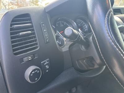 2013 GMC Sierra 1500 SLE   - Photo 9 - Topeka, KS 66608