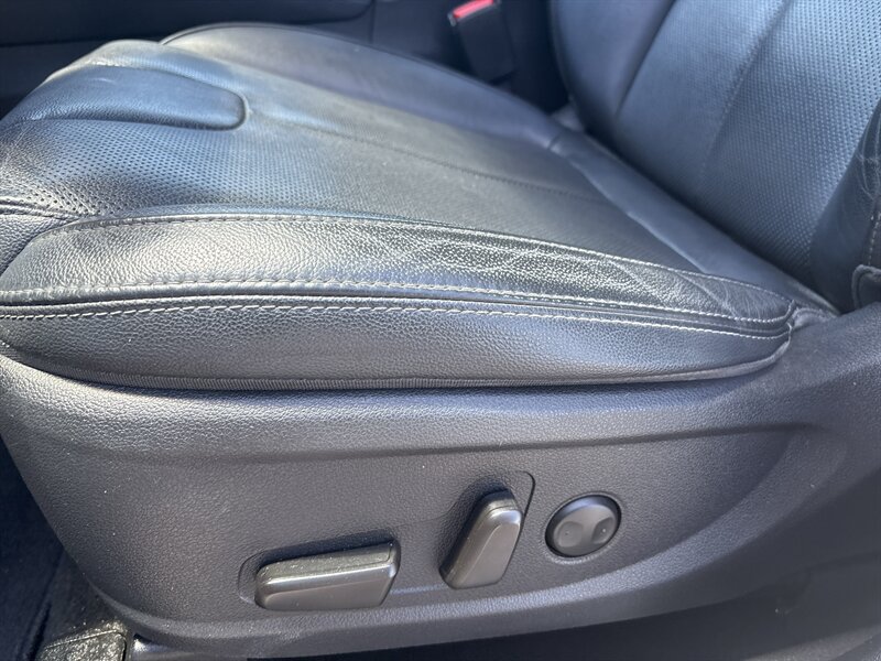 2020 Hyundai SANTA FE SEL - Photo 12 - Topeka, KS 66608