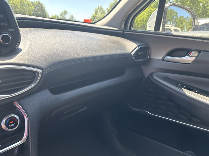 2020 Hyundai SANTA FE SEL - Photo 19 - Topeka, KS 66608