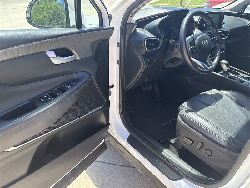 2020 Hyundai SANTA FE SEL - Photo 10 - Topeka, KS 66608