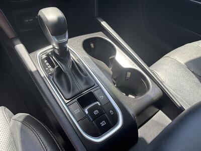 2020 Hyundai SANTA FE SEL - Photo 17 - Topeka, KS 66608