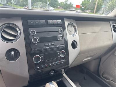 2012 Ford Expedition Limited   - Photo 15 - Topeka, KS 66608