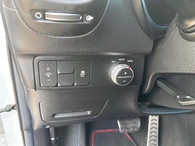 2014 Kia Soul +   - Photo 13 - Topeka, KS 66608