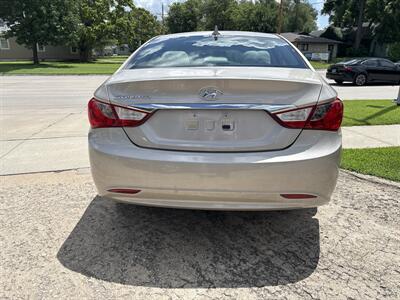 2011 Hyundai SONATA GLS - Photo 4 - Topeka, KS 66608