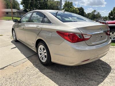 2011 Hyundai SONATA GLS - Photo 5 - Topeka, KS 66608