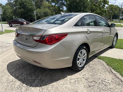 2011 Hyundai SONATA GLS - Photo 3 - Topeka, KS 66608