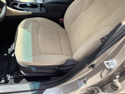 2011 Hyundai SONATA GLS - Photo 12 - Topeka, KS 66608