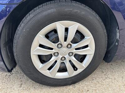 2013 Hyundai SONATA GLS   - Photo 7 - Topeka, KS 66608