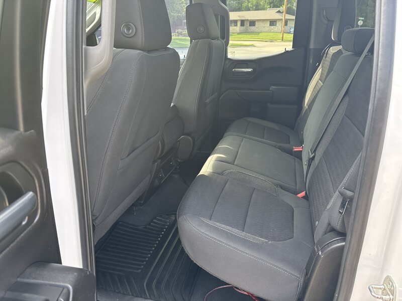 2020 Chevrolet Silverado 1500 LT   - Photo 21 - Topeka, KS 66608