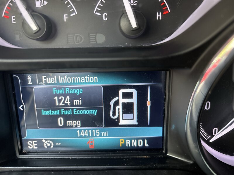 2019 Buick Envision Preferred   - Photo 18 - Topeka, KS 66608