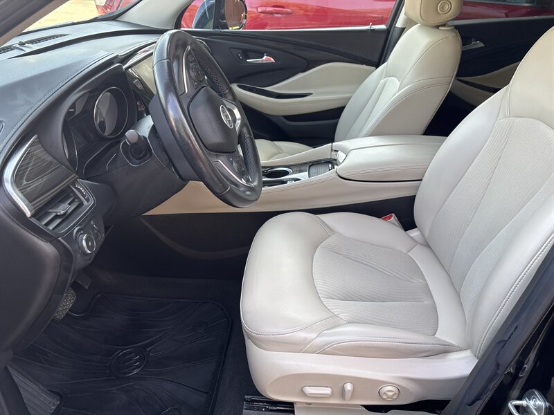 2019 Buick Envision Preferred   - Photo 15 - Topeka, KS 66608