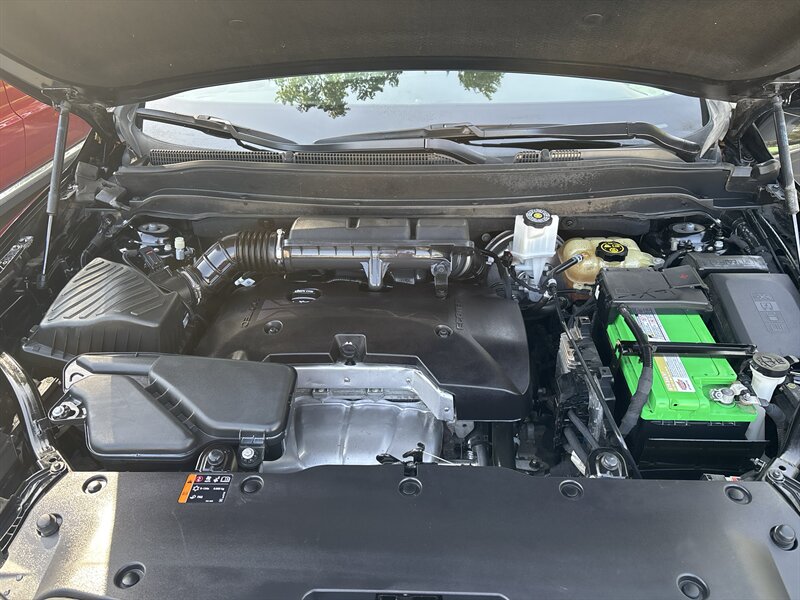 2019 Buick Envision Preferred   - Photo 11 - Topeka, KS 66608