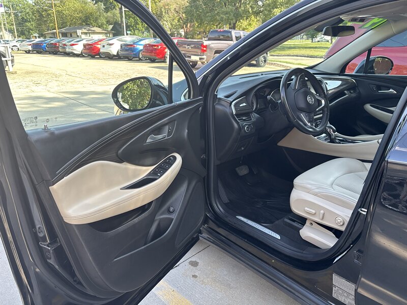 2019 Buick Envision Preferred   - Photo 12 - Topeka, KS 66608