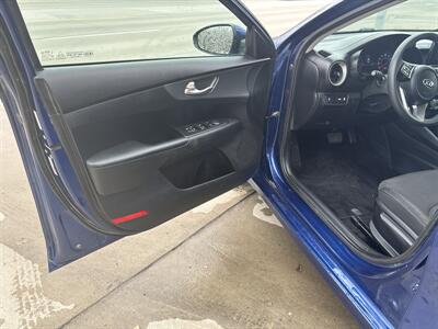 2020 Kia Forte FE   - Photo 10 - Topeka, KS 66608