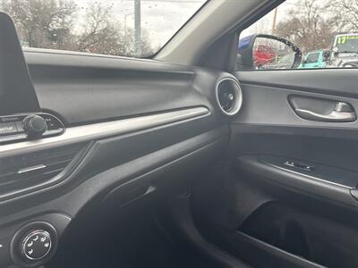 2020 Kia Forte FE   - Photo 18 - Topeka, KS 66608