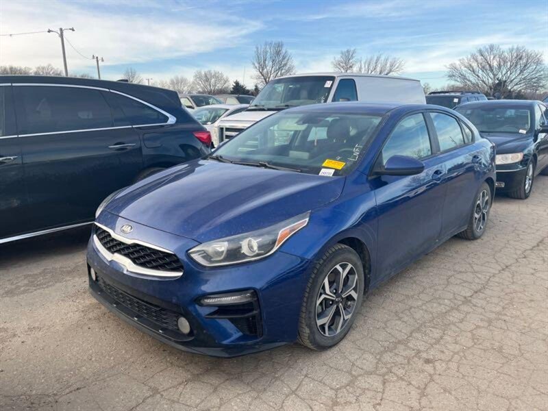 2020 Kia Forte FE   - Photo 1 - Topeka, KS 66608