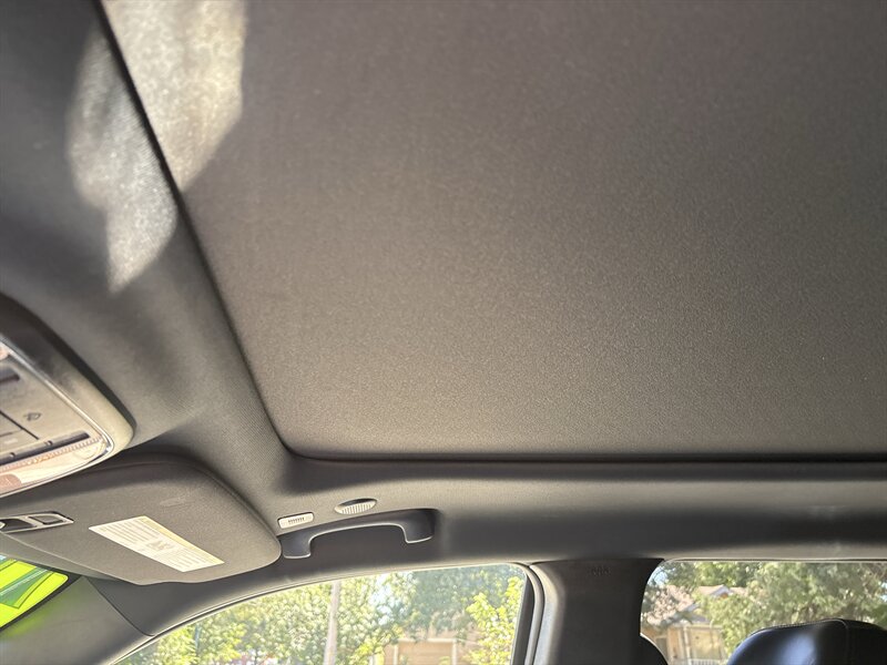 2021 Jeep Grand Cherokee Limited   - Photo 25 - Topeka, KS 66608