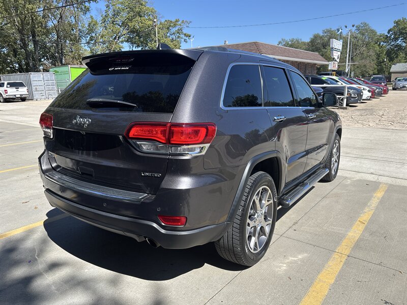 2021 Jeep Grand Cherokee Limited   - Photo 5 - Topeka, KS 66608