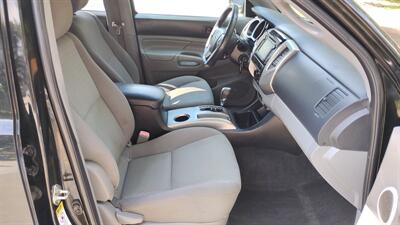 2014 Toyota Tacoma V6   - Photo 31 - Topeka, KS 66608