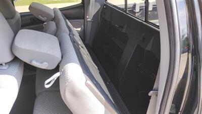 2014 Toyota Tacoma V6   - Photo 43 - Topeka, KS 66608